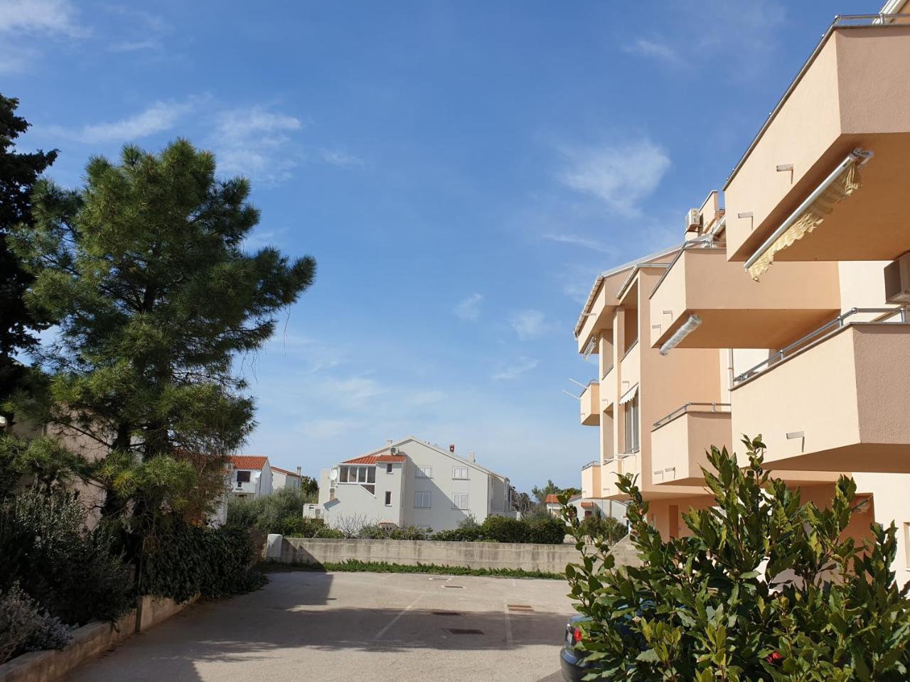Apartment Valamar 诺瓦利娅 外观 照片