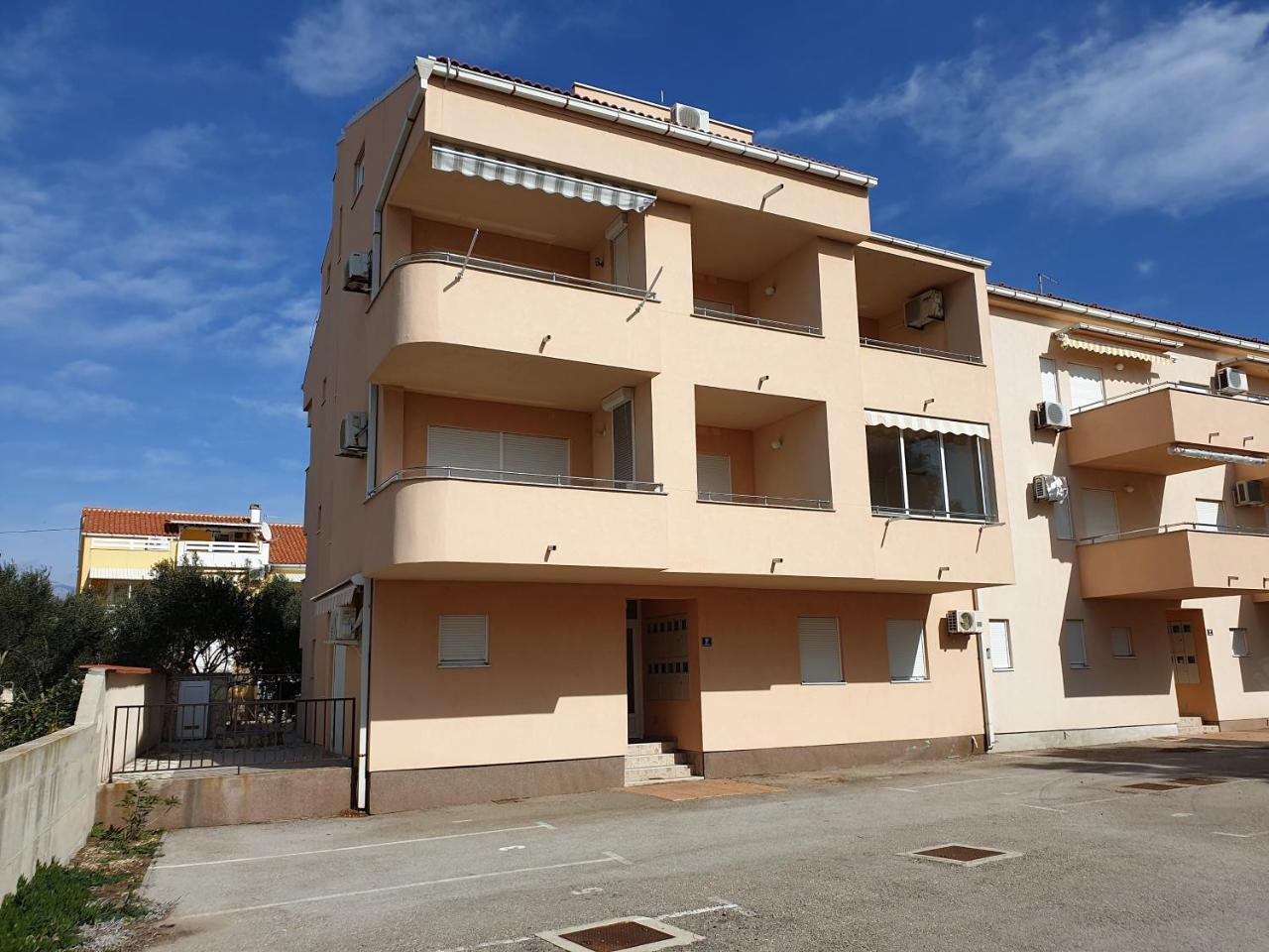 Apartment Valamar 诺瓦利娅 外观 照片