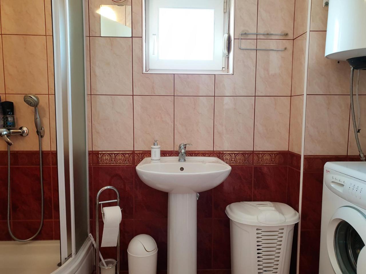Apartment Valamar 诺瓦利娅 外观 照片